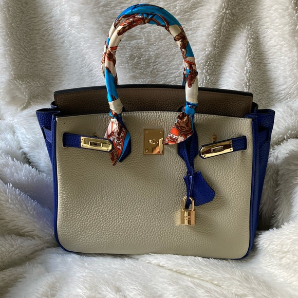 Handbags - Birkin Style Fashionable purse 👜 Easter Weekend sale🎉Weekend sale only 🎉$300